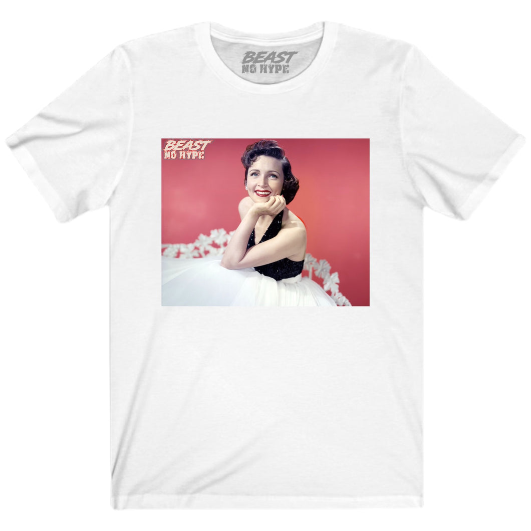 BETTY WHITE TEE